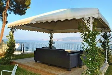 Sleeps 3 Pool Wifi Lejlighed *